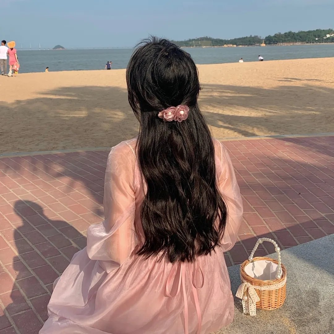 精灵旅社